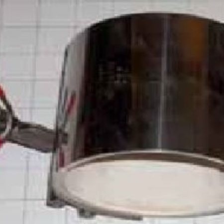 Grain Distributor Clamp