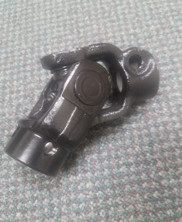 U-Joint with coupling end 1"